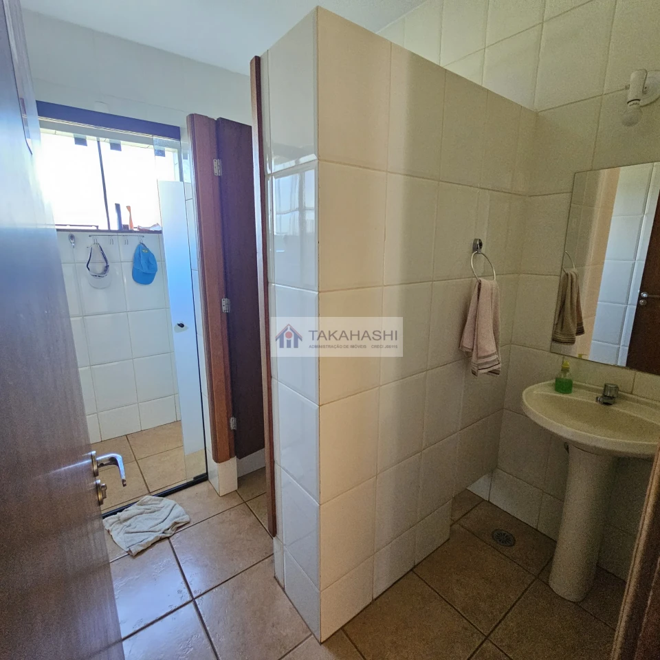 CASA À VENDA CONDOMINIO ESTÂNCIA BOM TEMPO