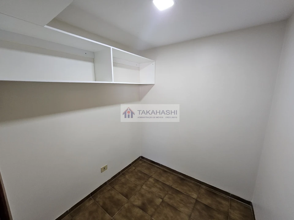 Apartamento À Venda Ed. Manhattan Londrina