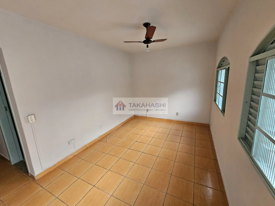 Casa Geminada Para Alugar ao lado do Lago 2
