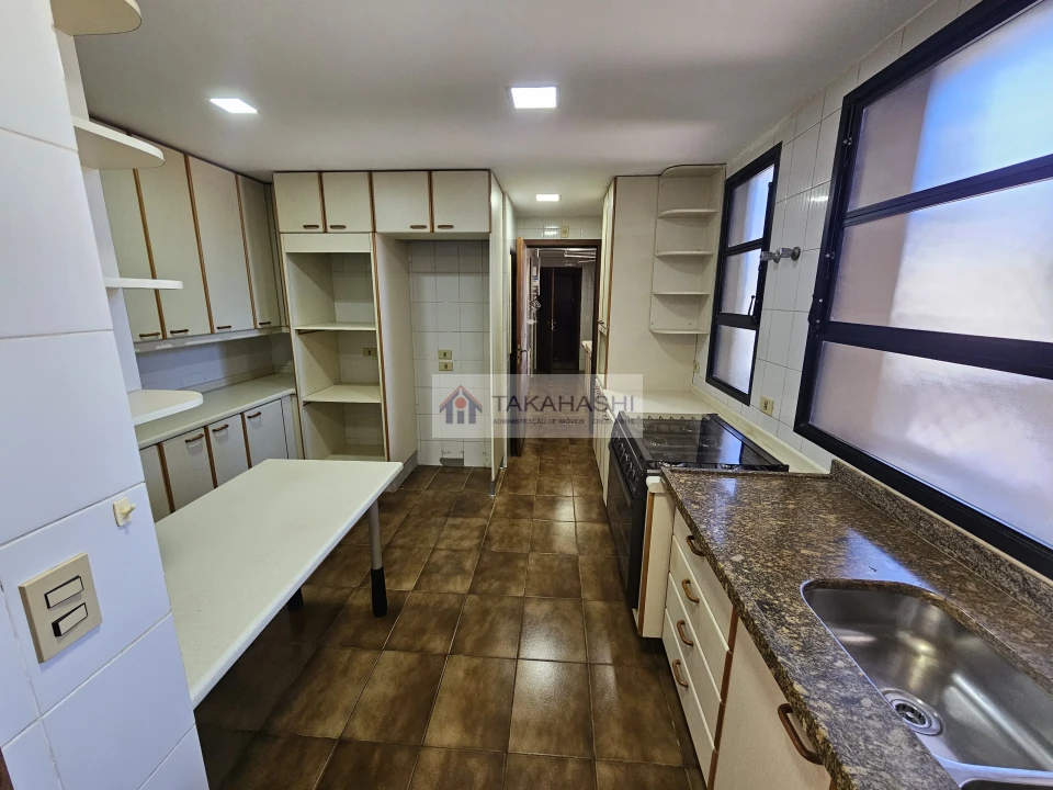 Apartamento À Venda Ed. Manhattan Londrina