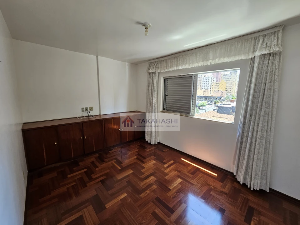 Apartamento Á Venda Condominio  Edifcio Izaura Londrina