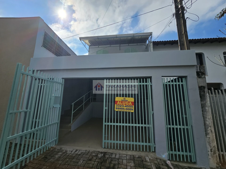 Casa Geminada Para Alugar ao lado do Lago 2
