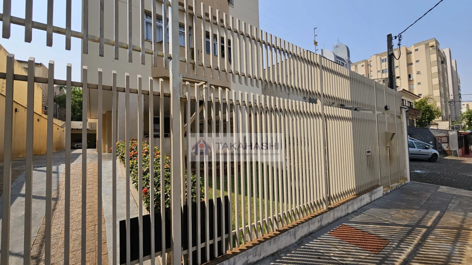 VENDA DE KITINETE CENTRAL  COM GARAGEM