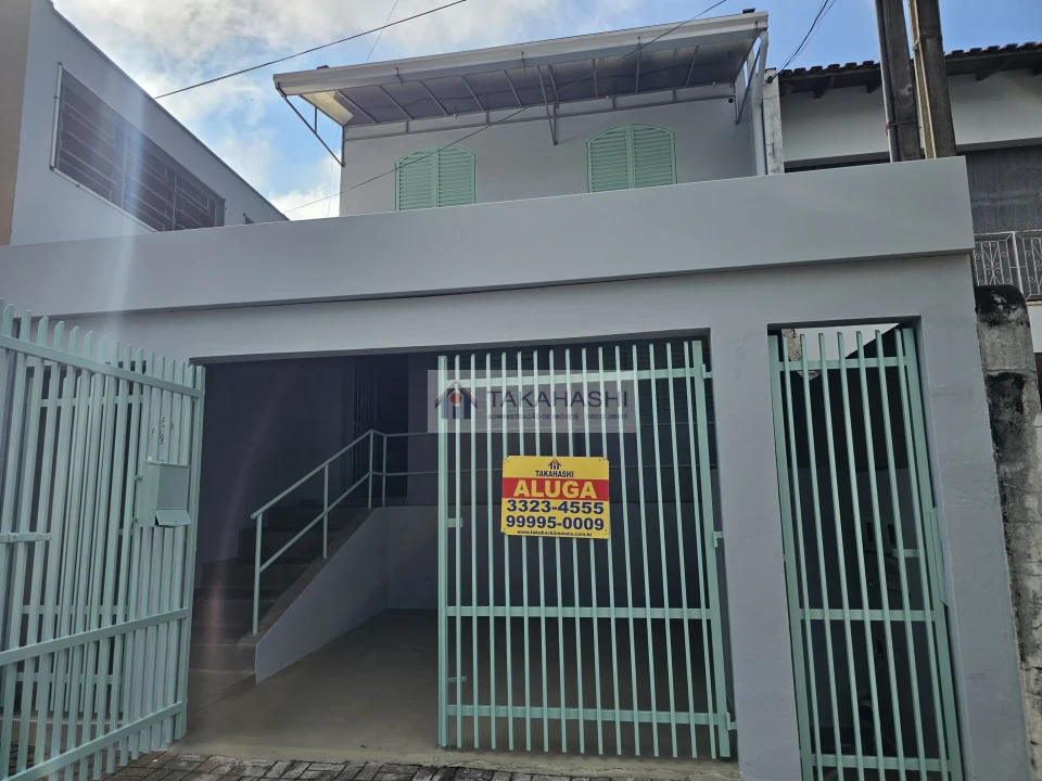 Casa Geminada Para Alugar ao lado do Lago 2