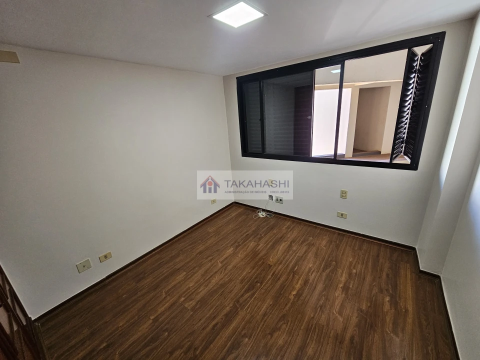 Apartamento À Venda Ed. Manhattan Londrina