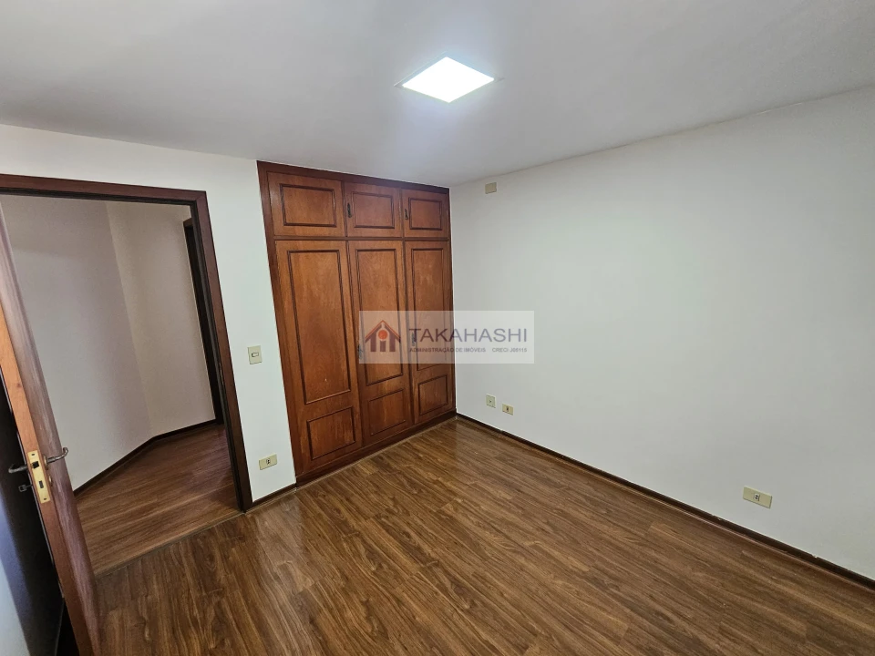 Apartamento À Venda Ed. Manhattan Londrina