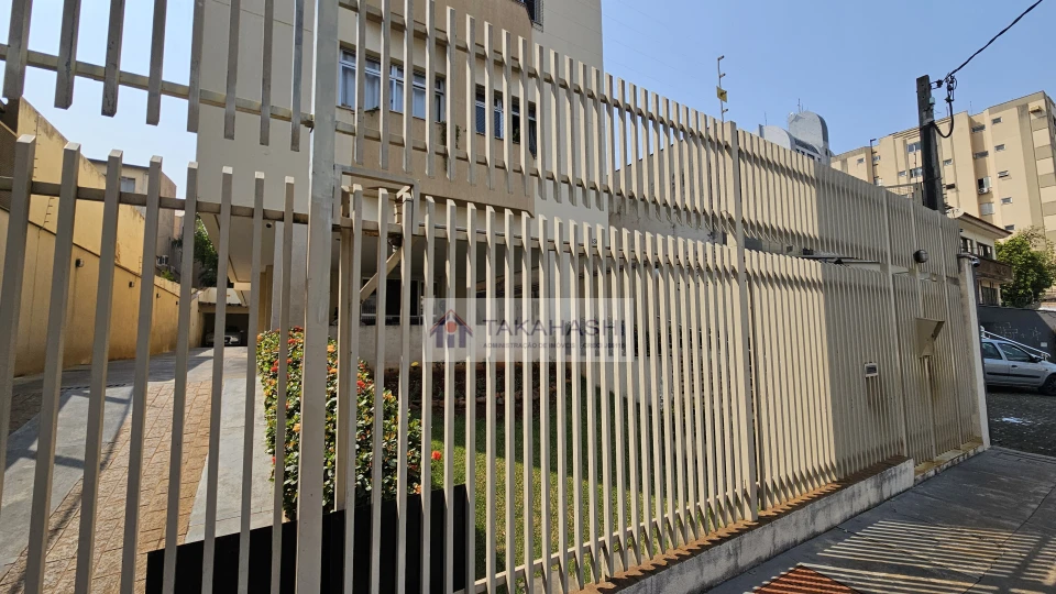 VENDA DE KITINETE CENTRAL  COM GARAGEM