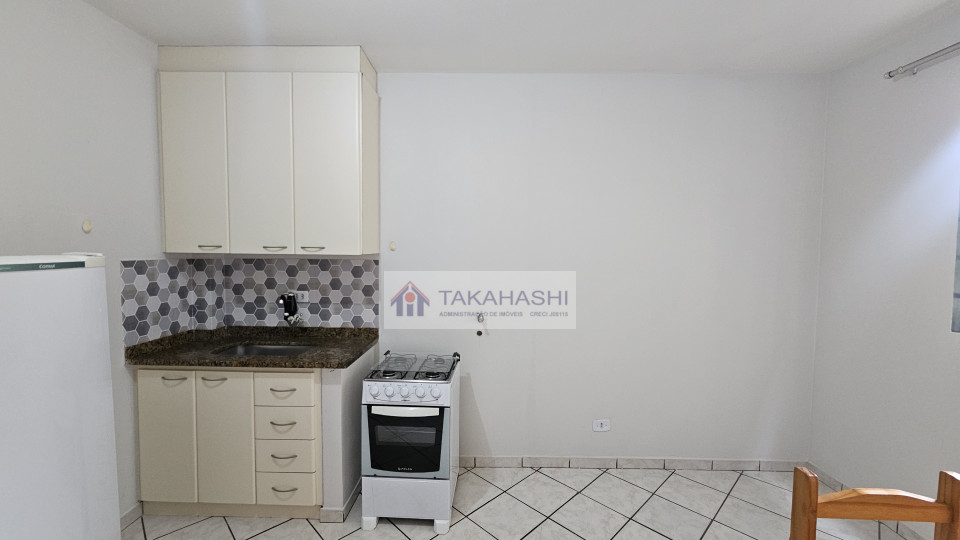 KITINET CENTRAL  SEM GARAGEM