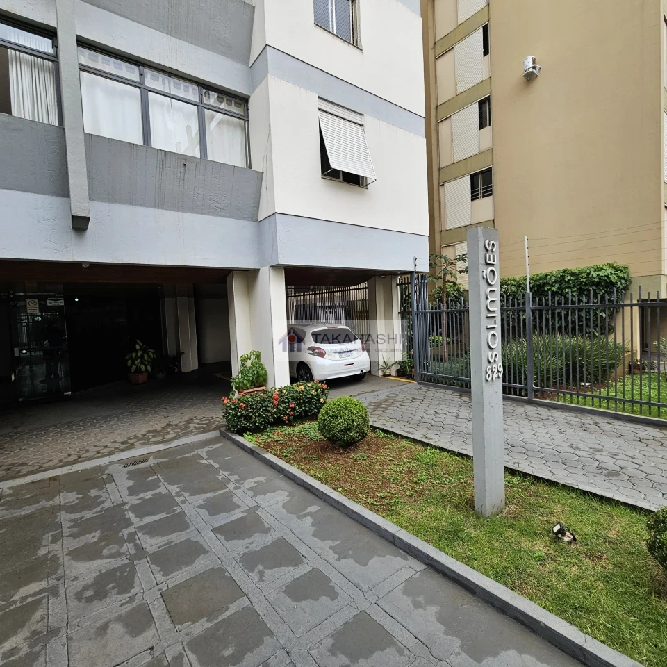 Apartamento  para alugar - 02 quartos, armários e garagem