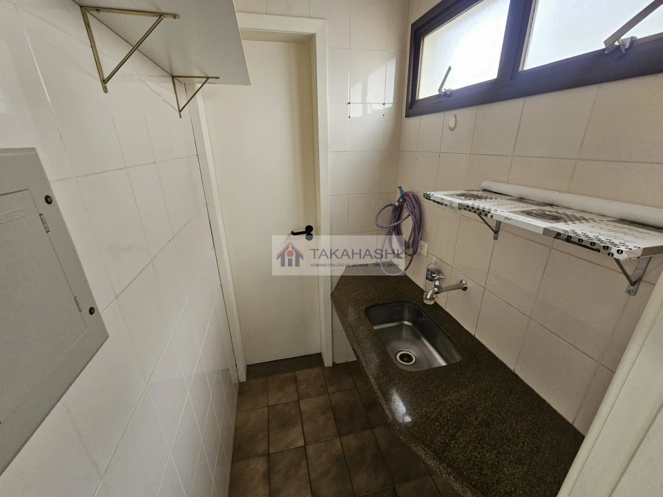 ED. COMERCIAL ARMANDO SPIACCI