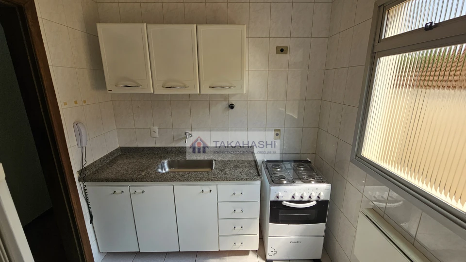 VENDA DE KITINETE CENTRAL  COM GARAGEM