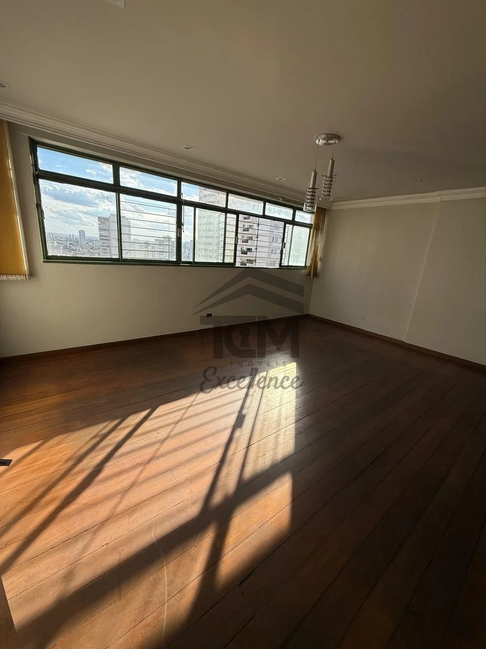 Apartamento 4 quartos com 1 suite no setor oeste