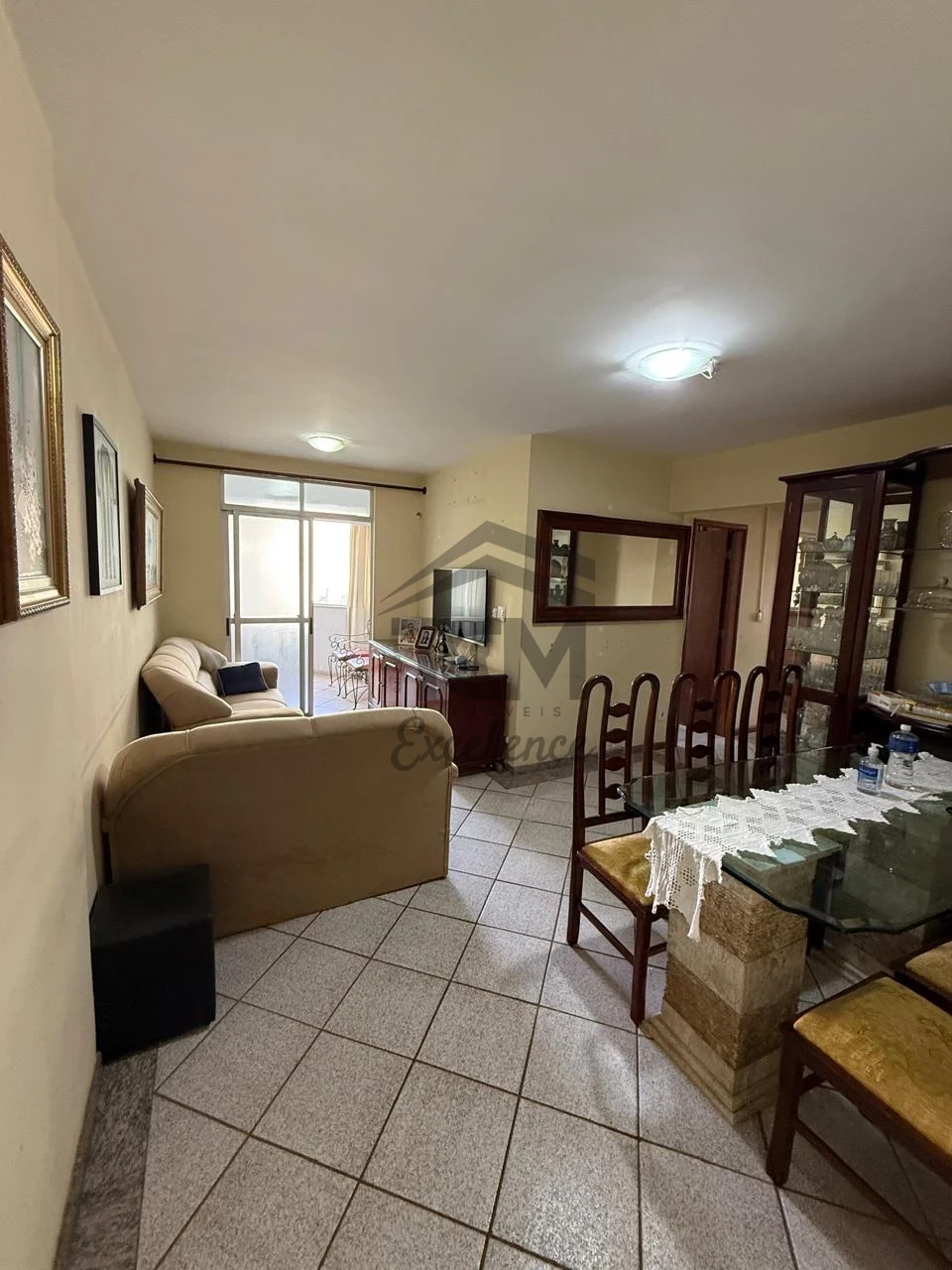 Imagens do imóveis Apartamento 3 quartos com 1 suite com D.C.E no setor bela vista