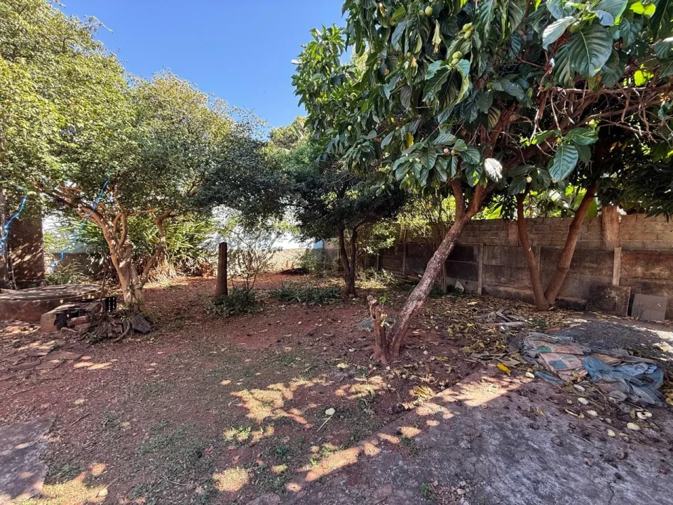 Imagens do imóveis 2 lotes com 1.000 metros e  3 casas no setor sudoeste