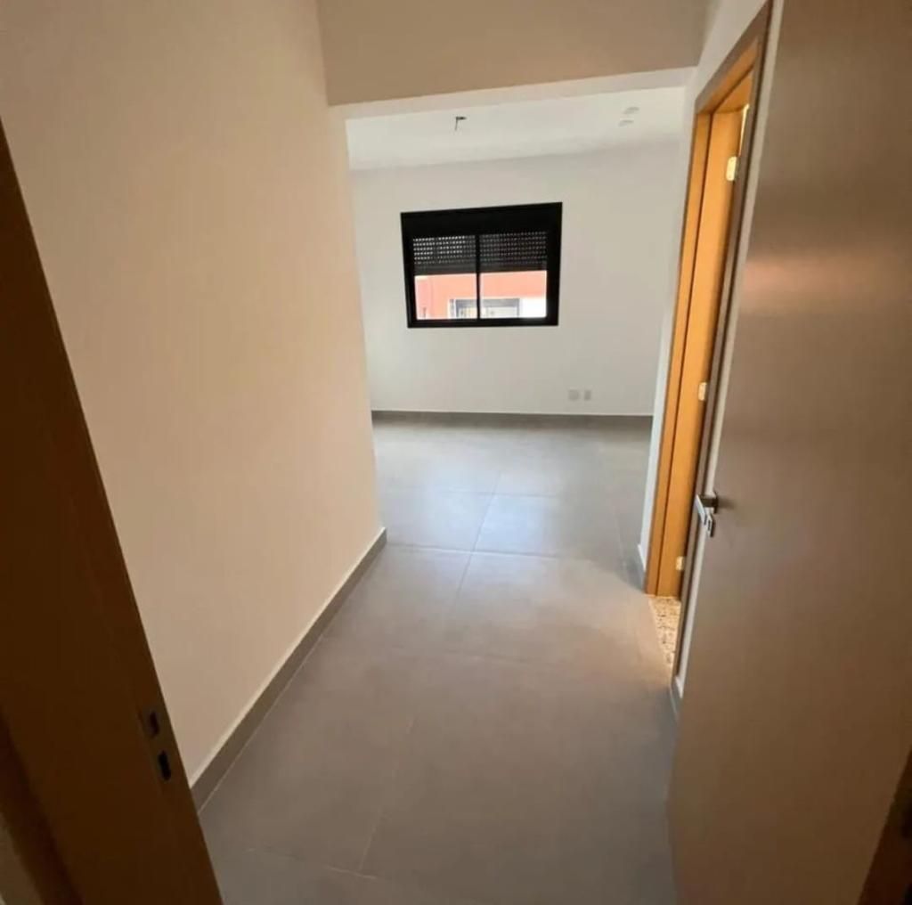 Sobrado à Venda no Condomínio Jardins Porto - R$ 1.100.000,00
