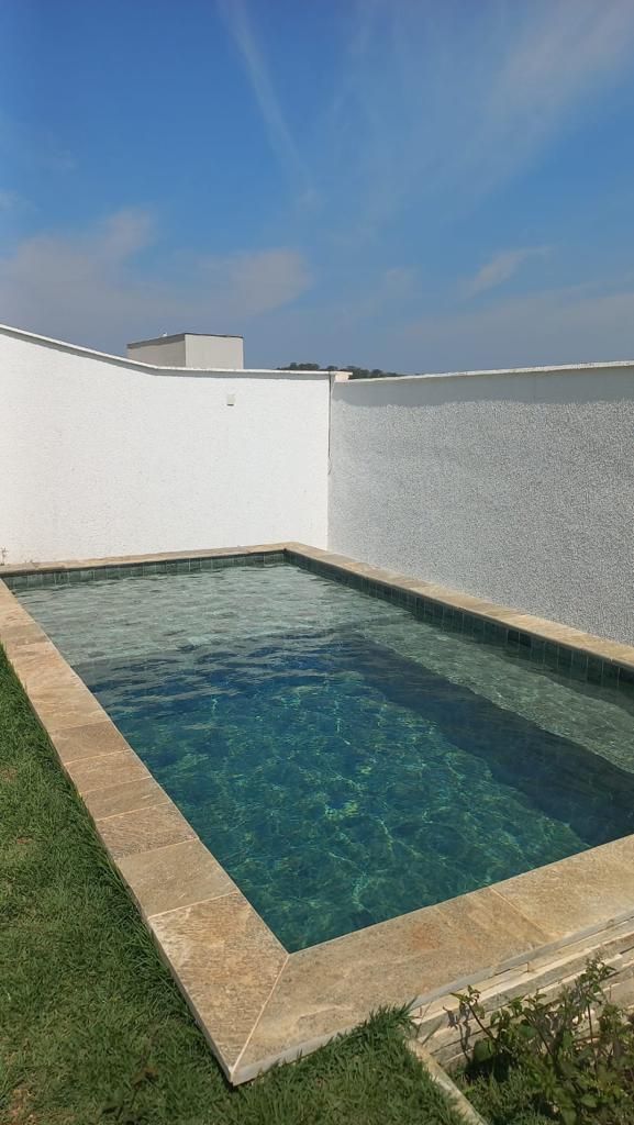 Sobrado à Venda no Condomínio Jardins Porto - R$ 1.100.000,00