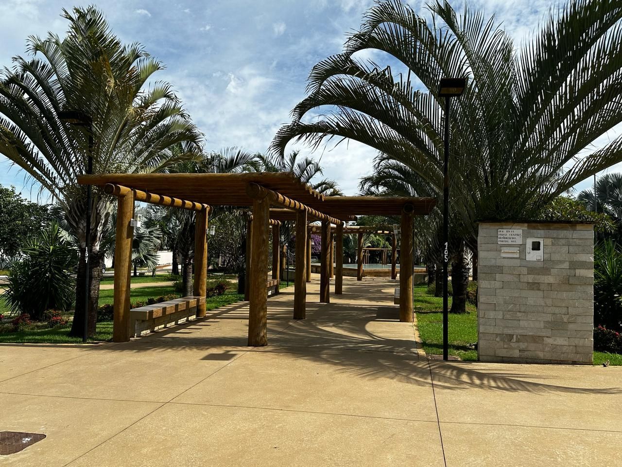 Lindo Sobrado à Venda no Condomínio Portal Sul – Bela Vista de Goiás