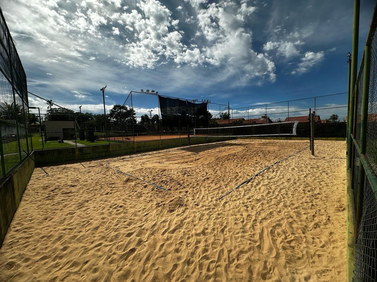 Lindo Sobrado à Venda no Condomínio Portal Sul – Bela Vista de Goiás