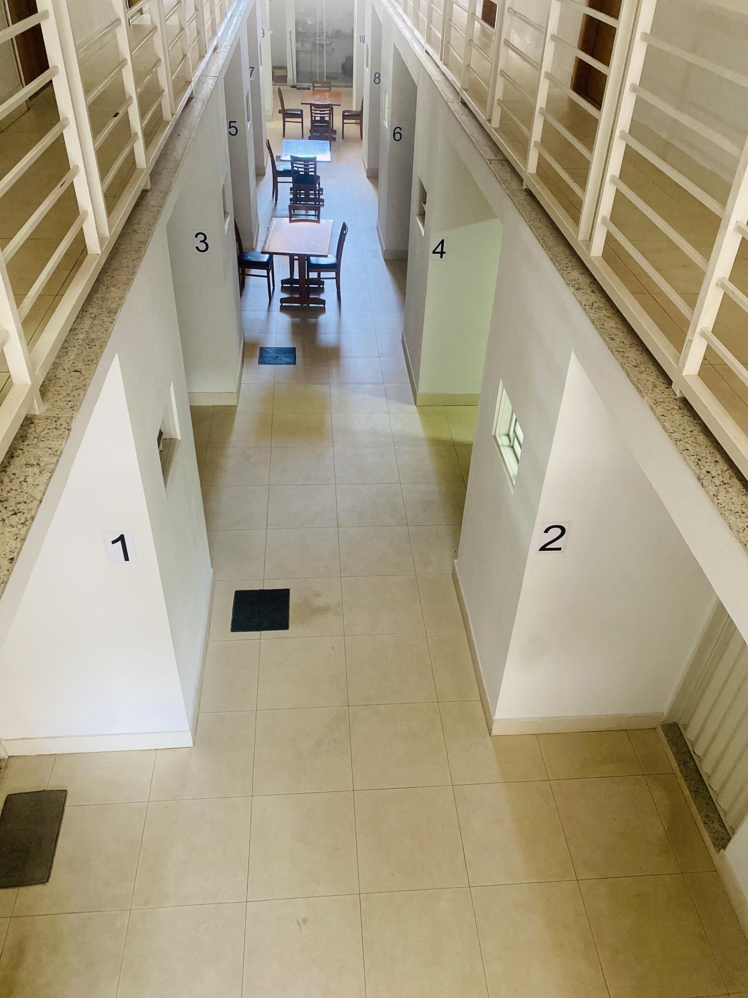 Prédio comercial à venda com vocação para hotelaria no Setor Norte Ferroviário.