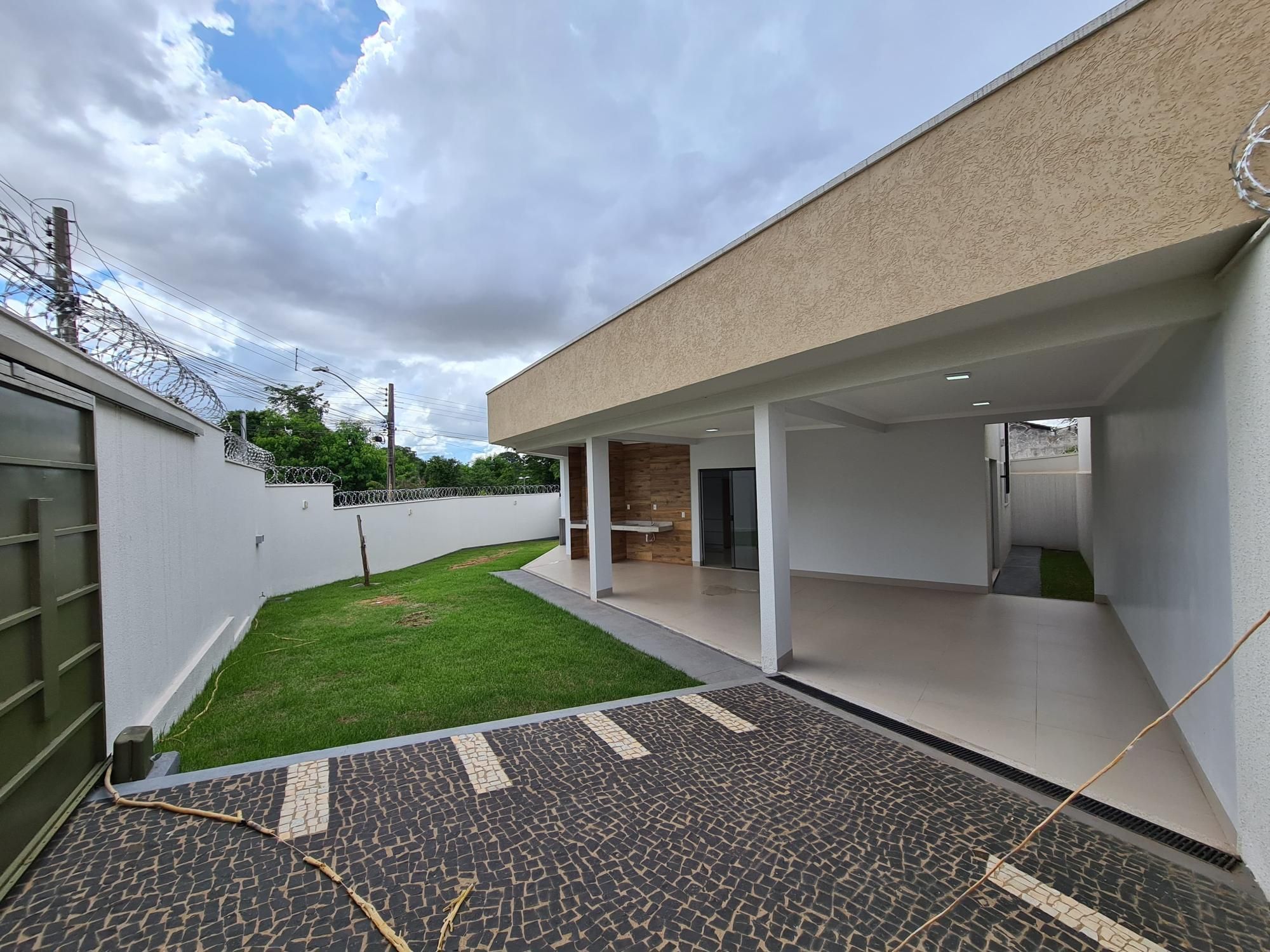 Casa com armários planejados no Setor Faiçalville