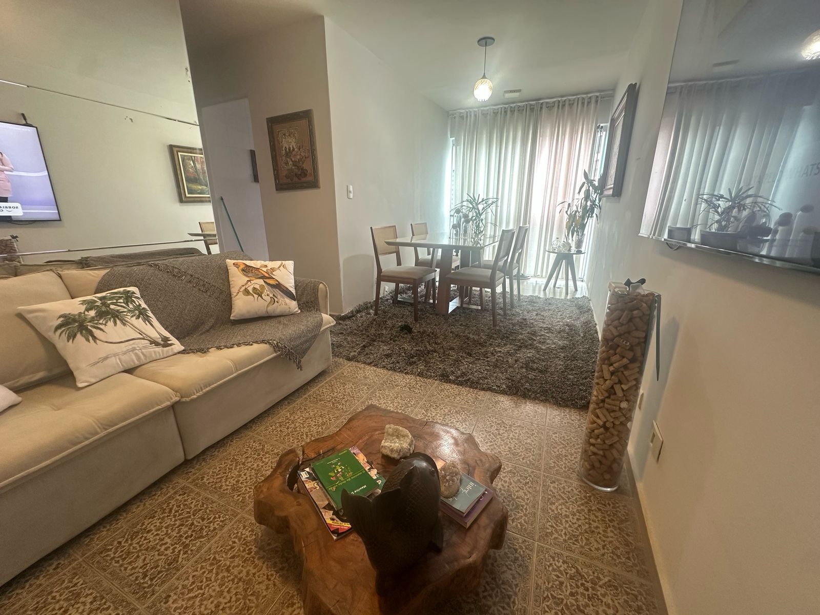 Oportunidade Única! Lindo Apartamento de 2 Quartos em Goiânia