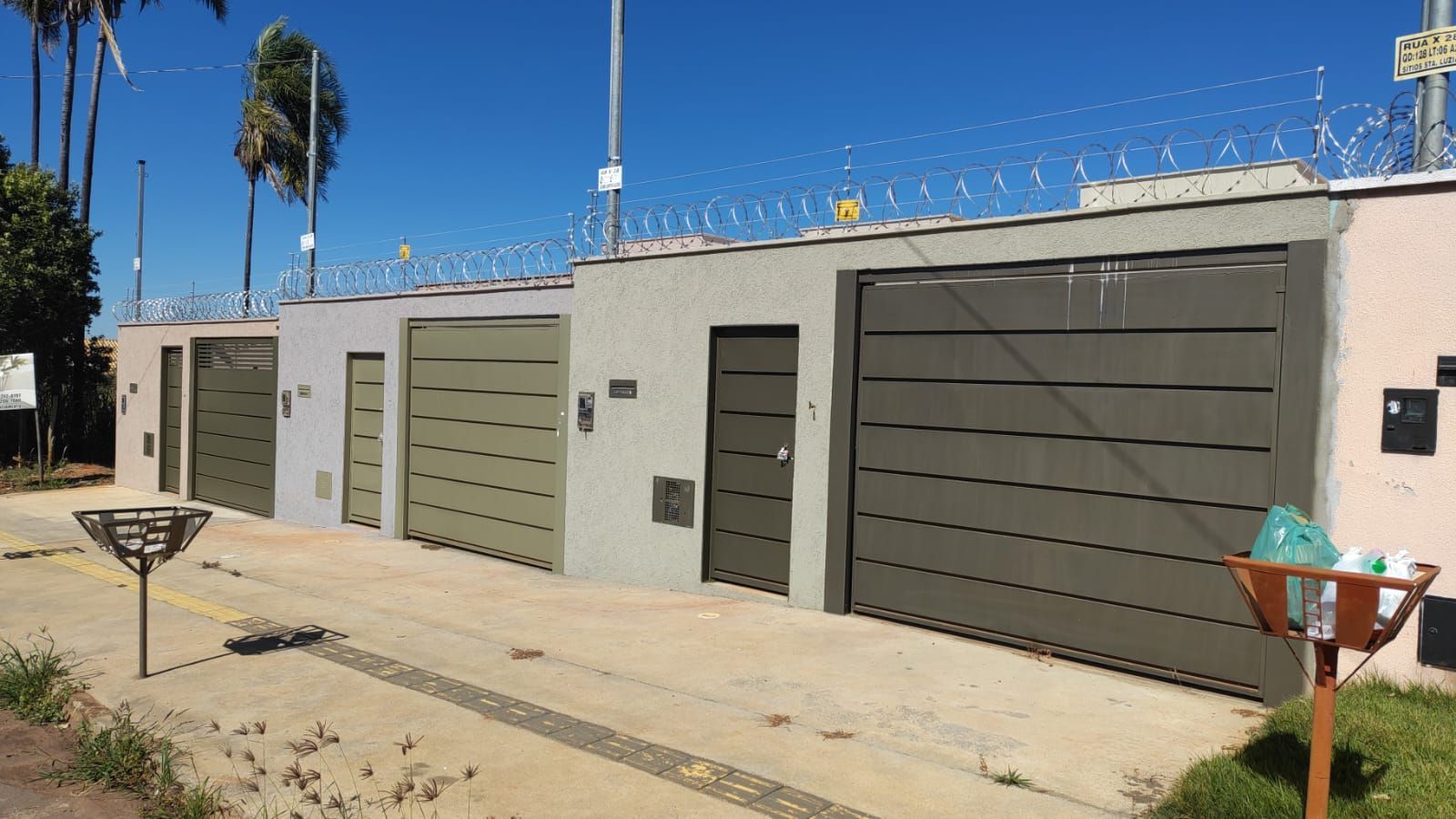 Casa 3 quartos sendo 1 suíte