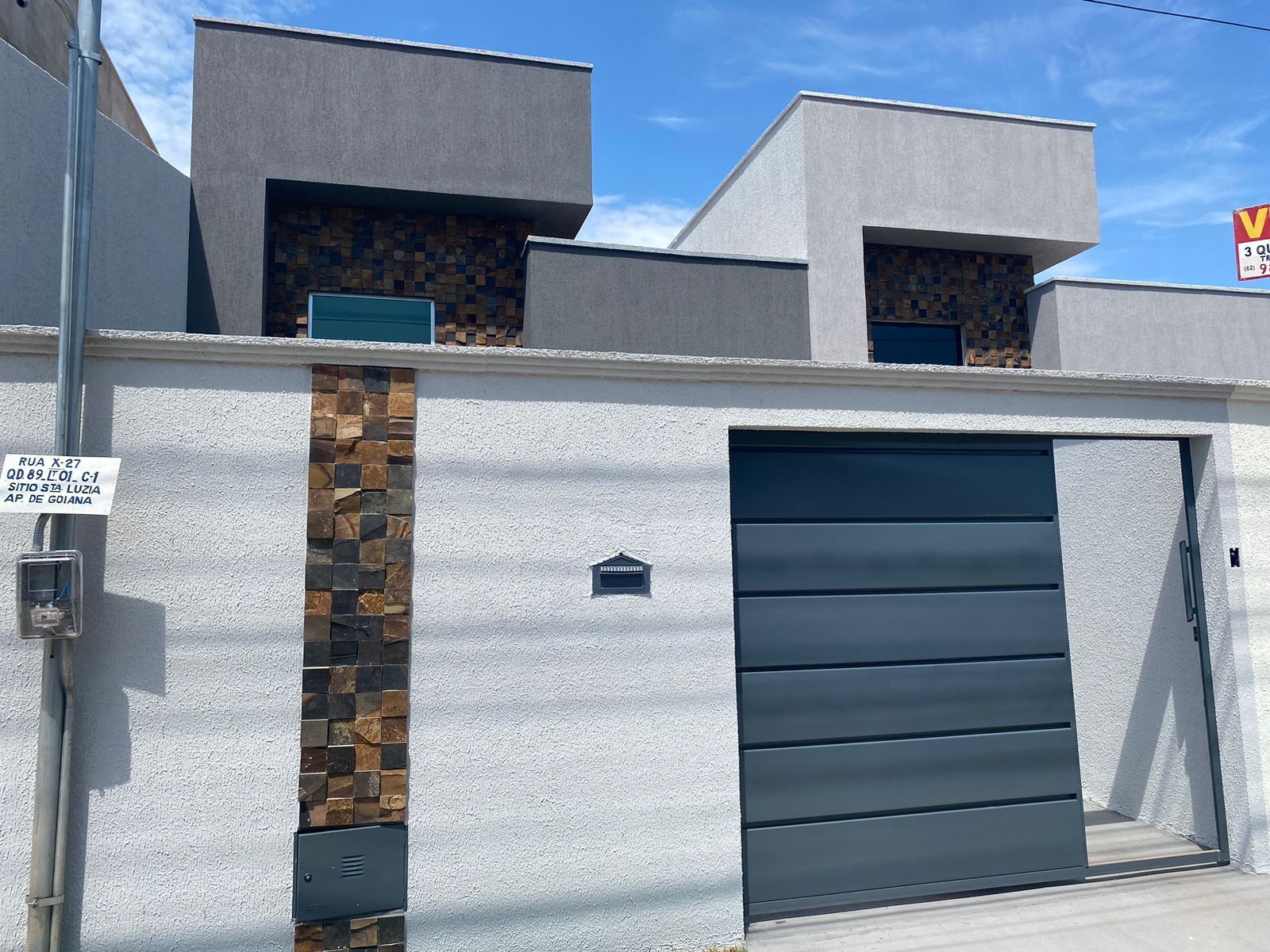 Casa 3 quartos sendo 1 suíte