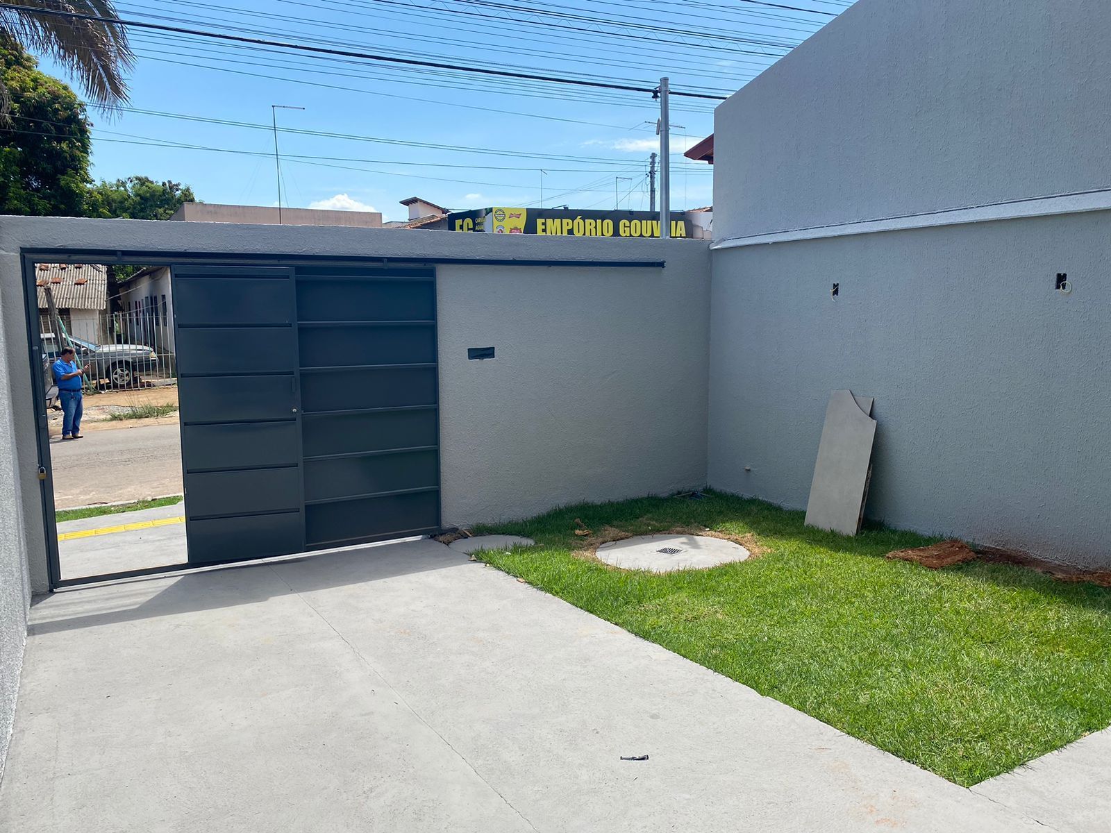 Casa 3 quartos sendo 1 suíte