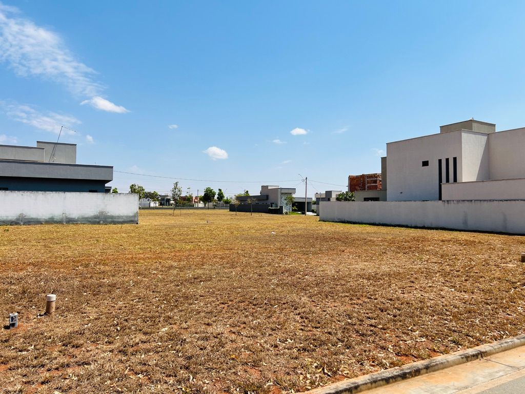 Lote 300 metros Terras Alpha 2