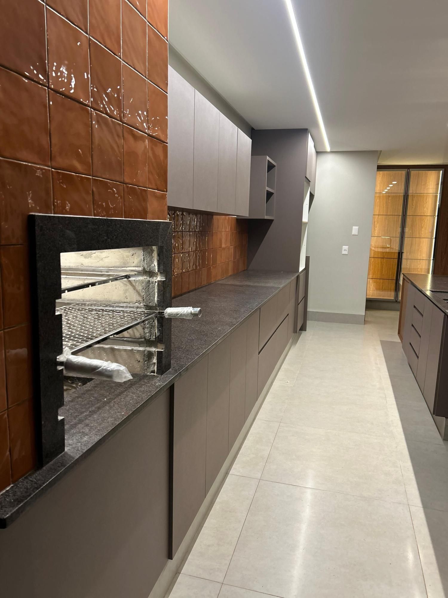 Sobrado luxuoso no Jardins Capri