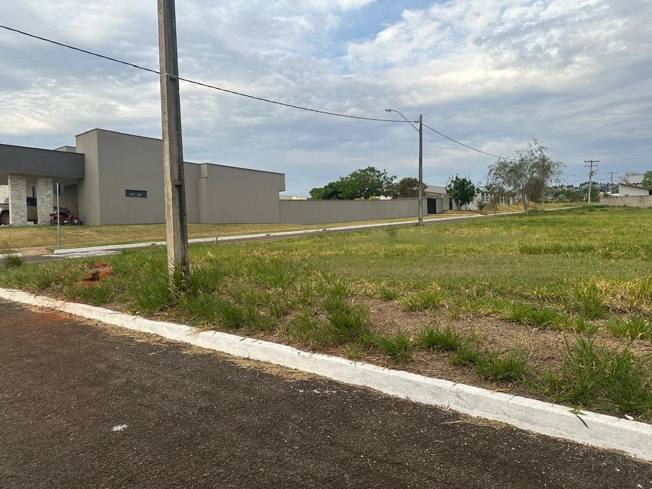 Chácara em condomínio em Bela Vista de Goiás, oportunidade única