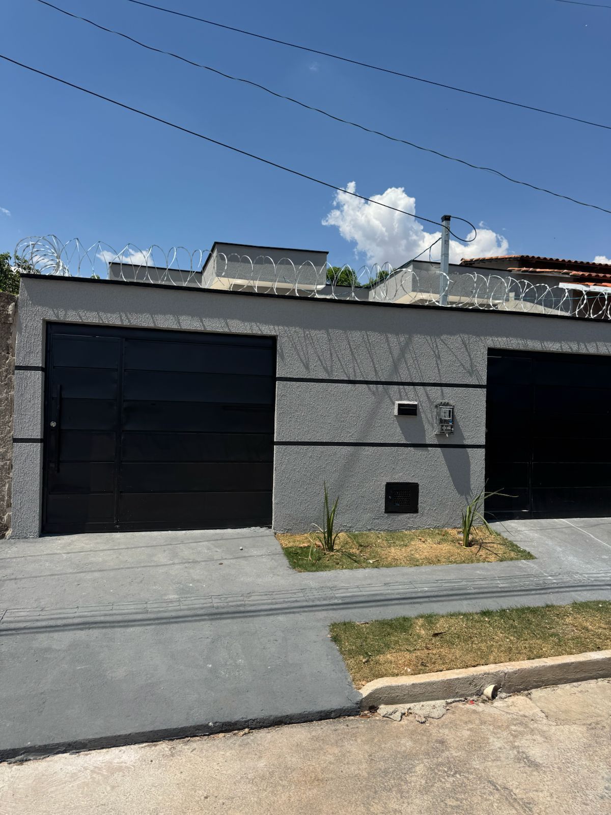 Casa à venda no Flor do Ipê – Senador Canedo
