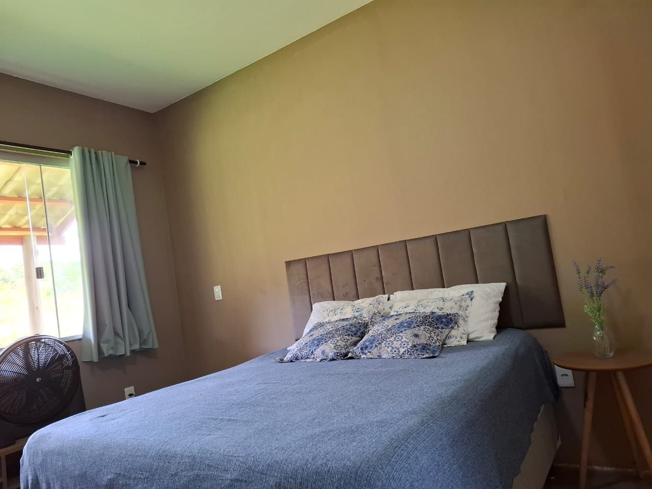 CASA DE CAMPO EM PIRENÓPOLIS, A 15 MIN DO CENTRO DA CIDADE POR 550MIL