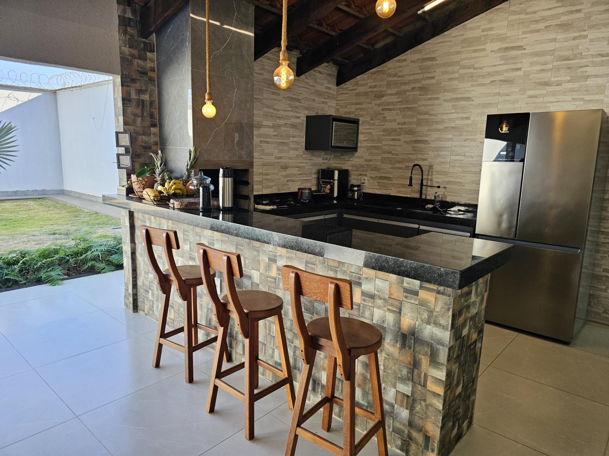 casa 3 quartos e suite com piscina Residencial Caraibas