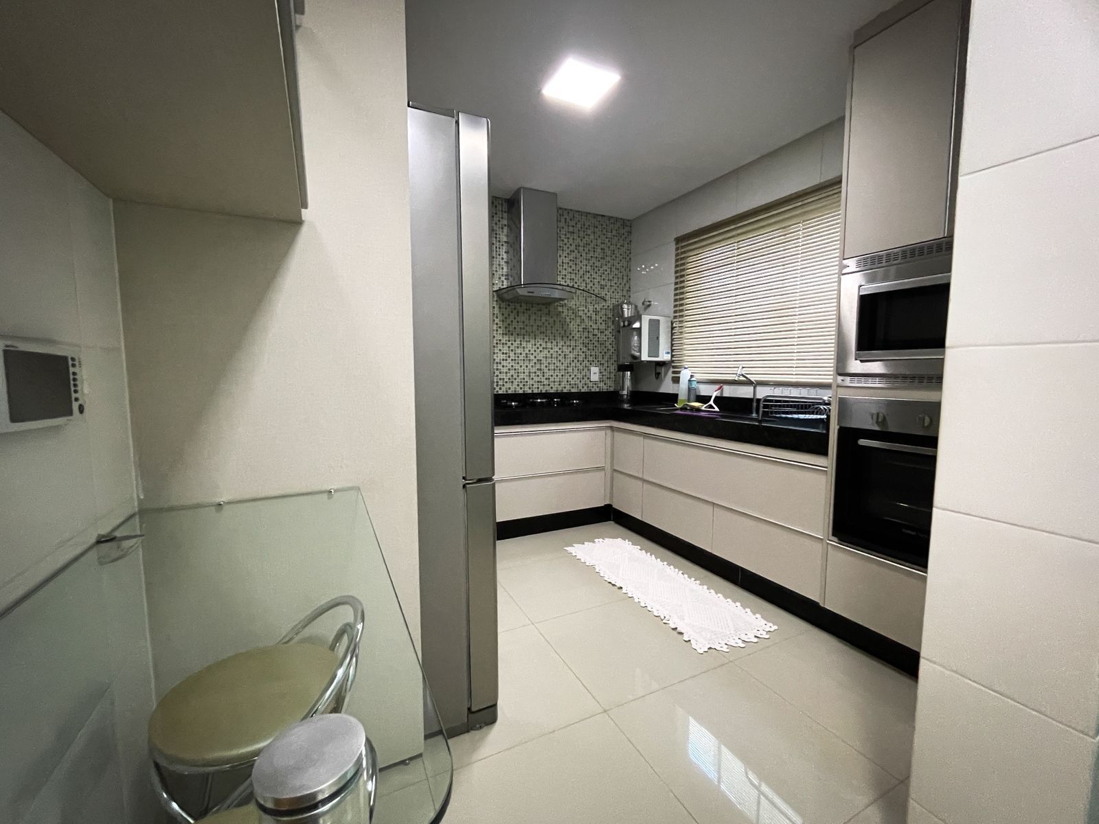 SOBRADO MOBILIADO - SETOR MOINHO DOS VENTOS