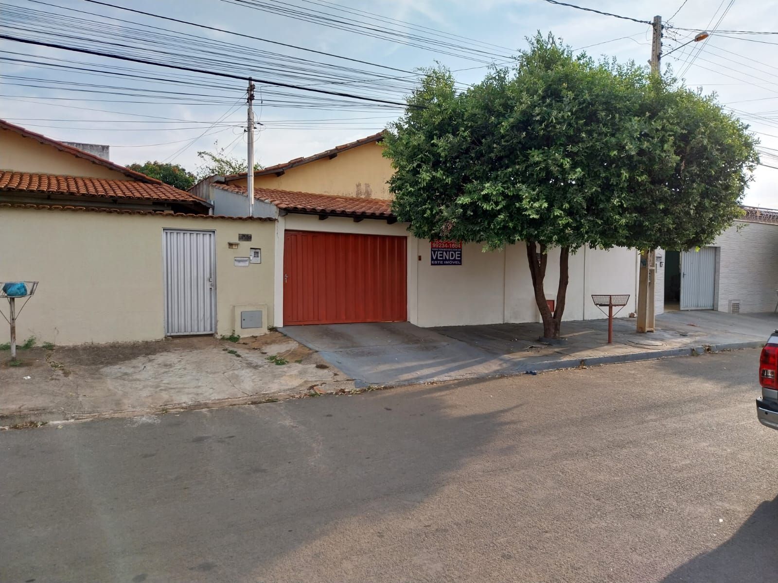 Casa bem localizada no Papillon Park