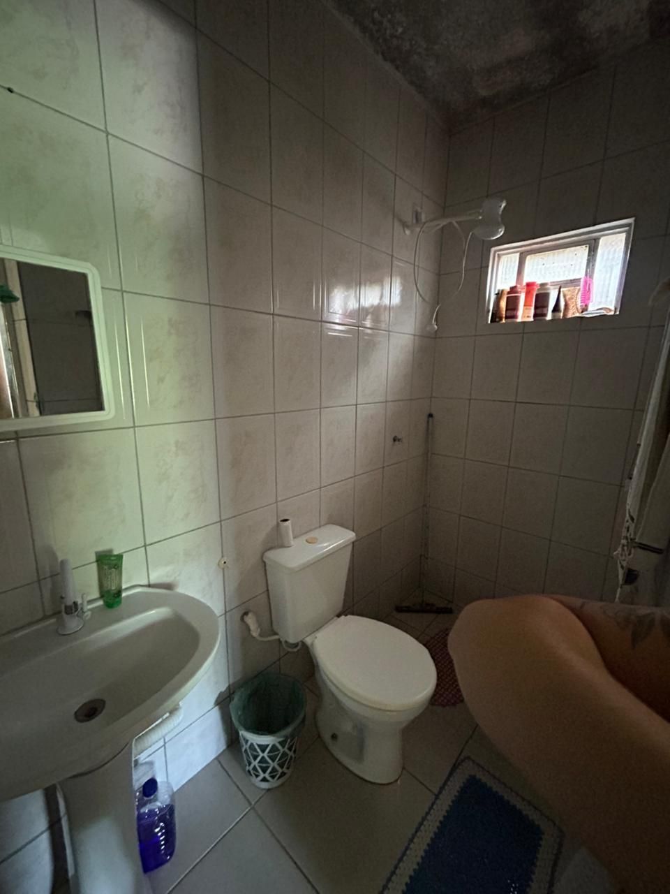 Casa 2 quartos com suite Jardim Itaipu