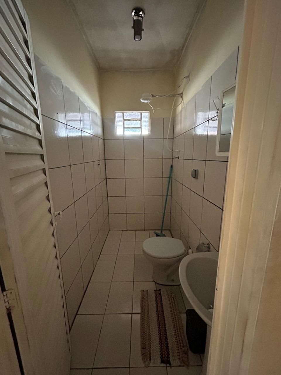 Casa 2 quartos com suite Jardim Itaipu