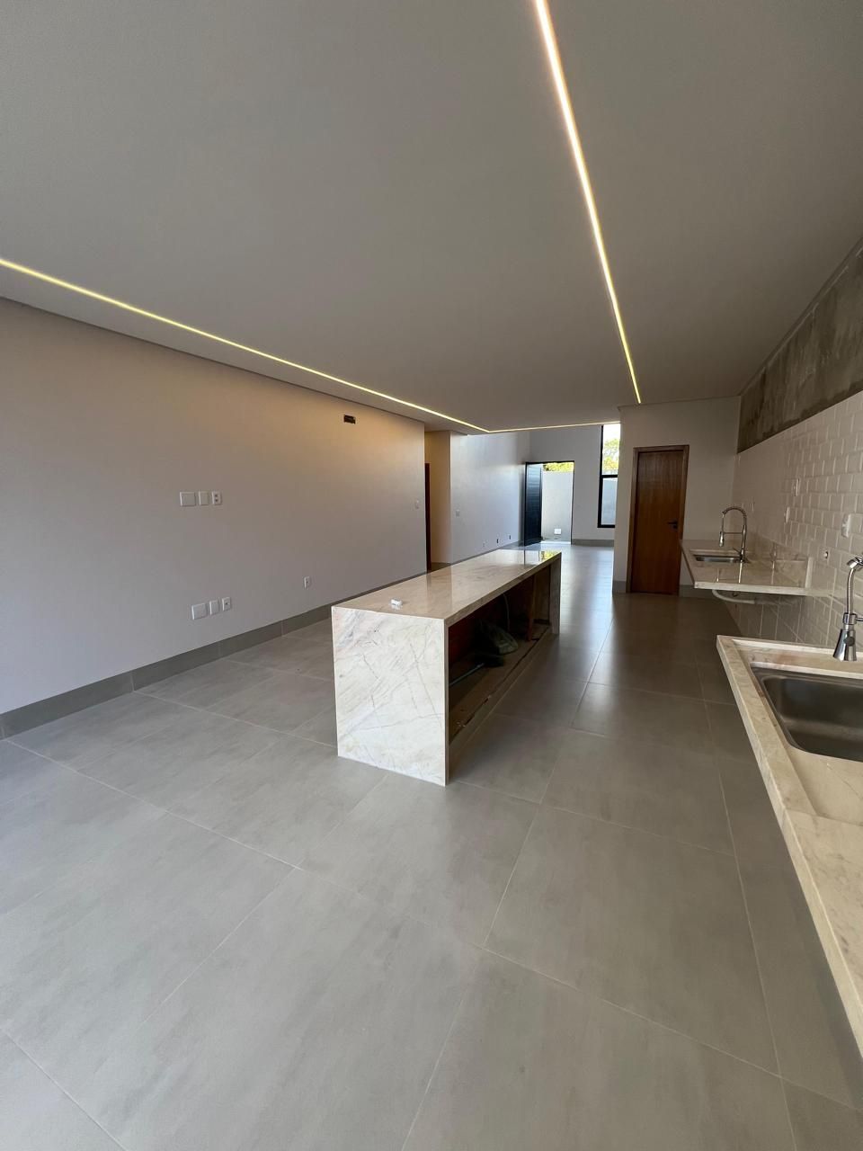 Casa 3 suite plenas com closet Faiçalville