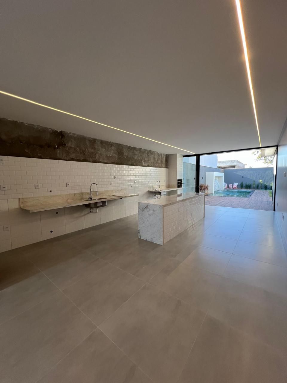 Casa 3 suite plenas com closet Faiçalville