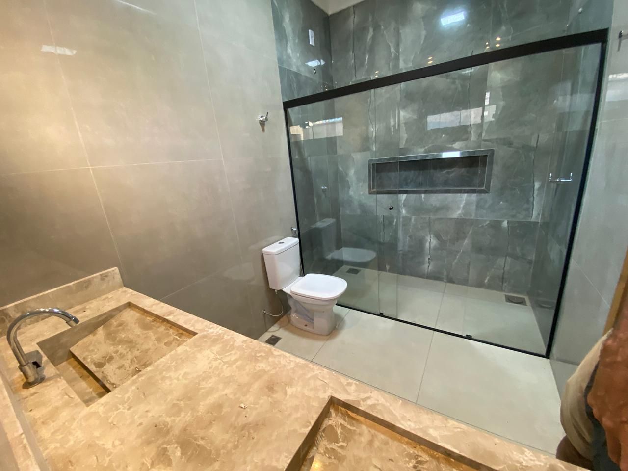 Casa 3 suites plenas Setor Faiçalville