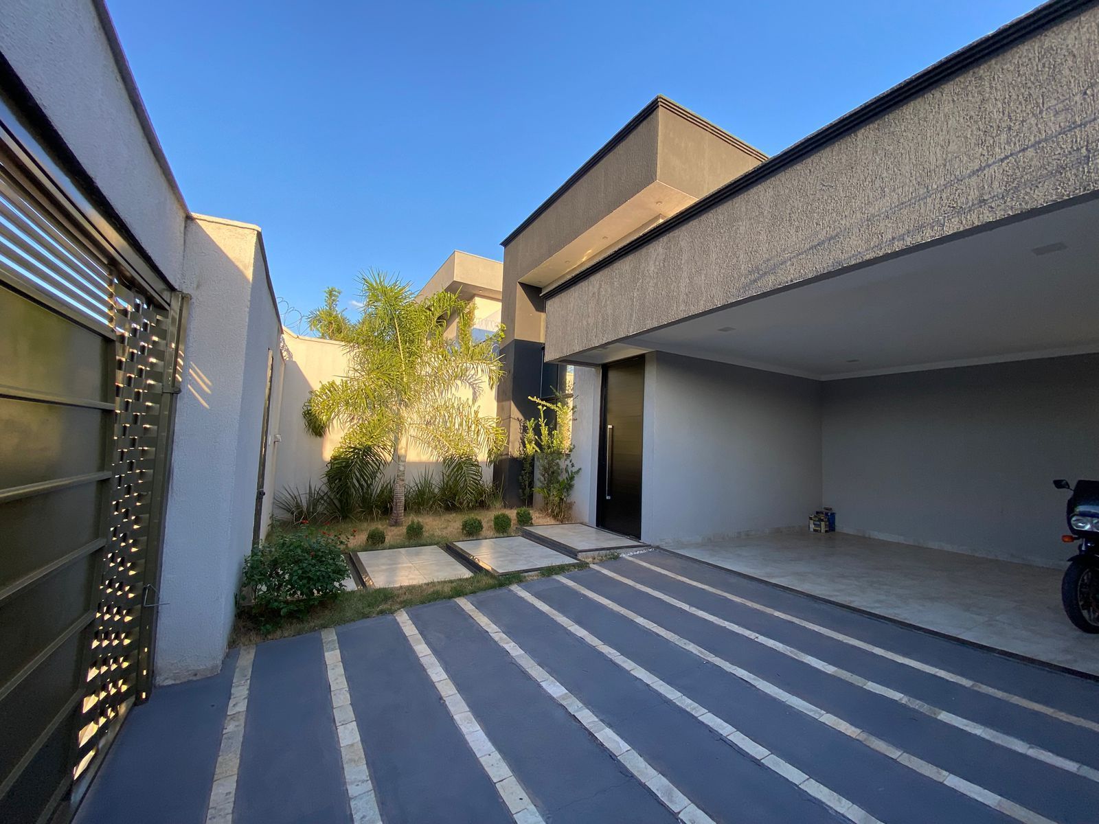 Casa 3 suites plenas Setor Faiçalville