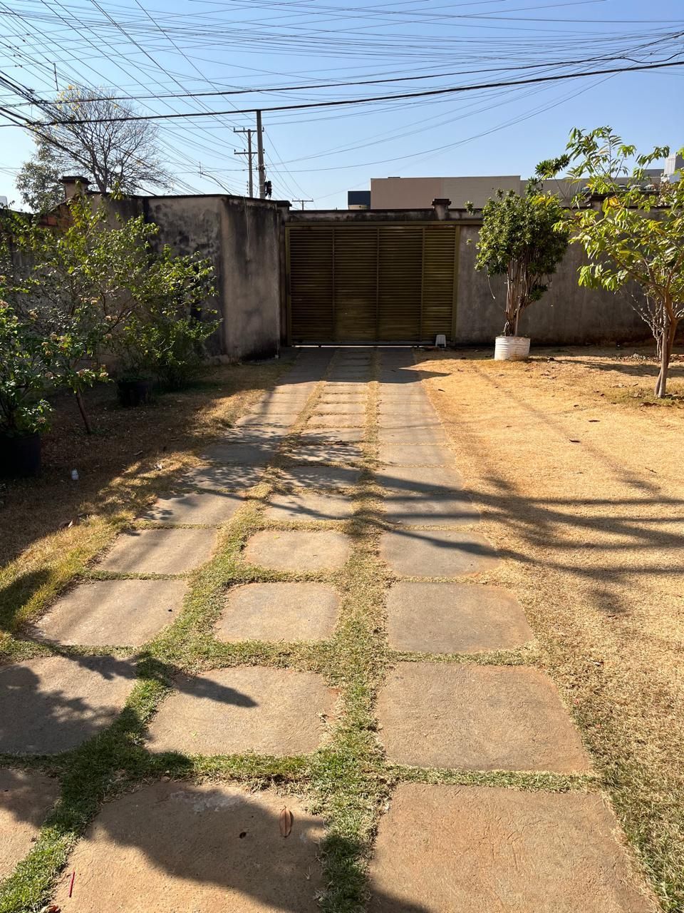 CASA A VENDA