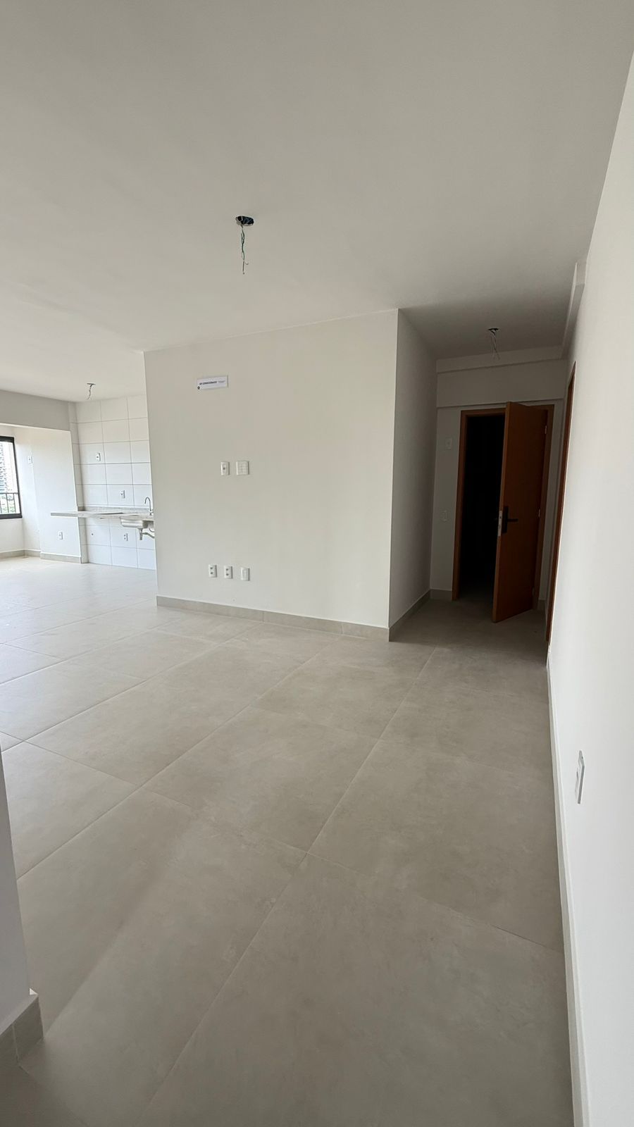 RESIDENCIAL LAGO AREIÃO