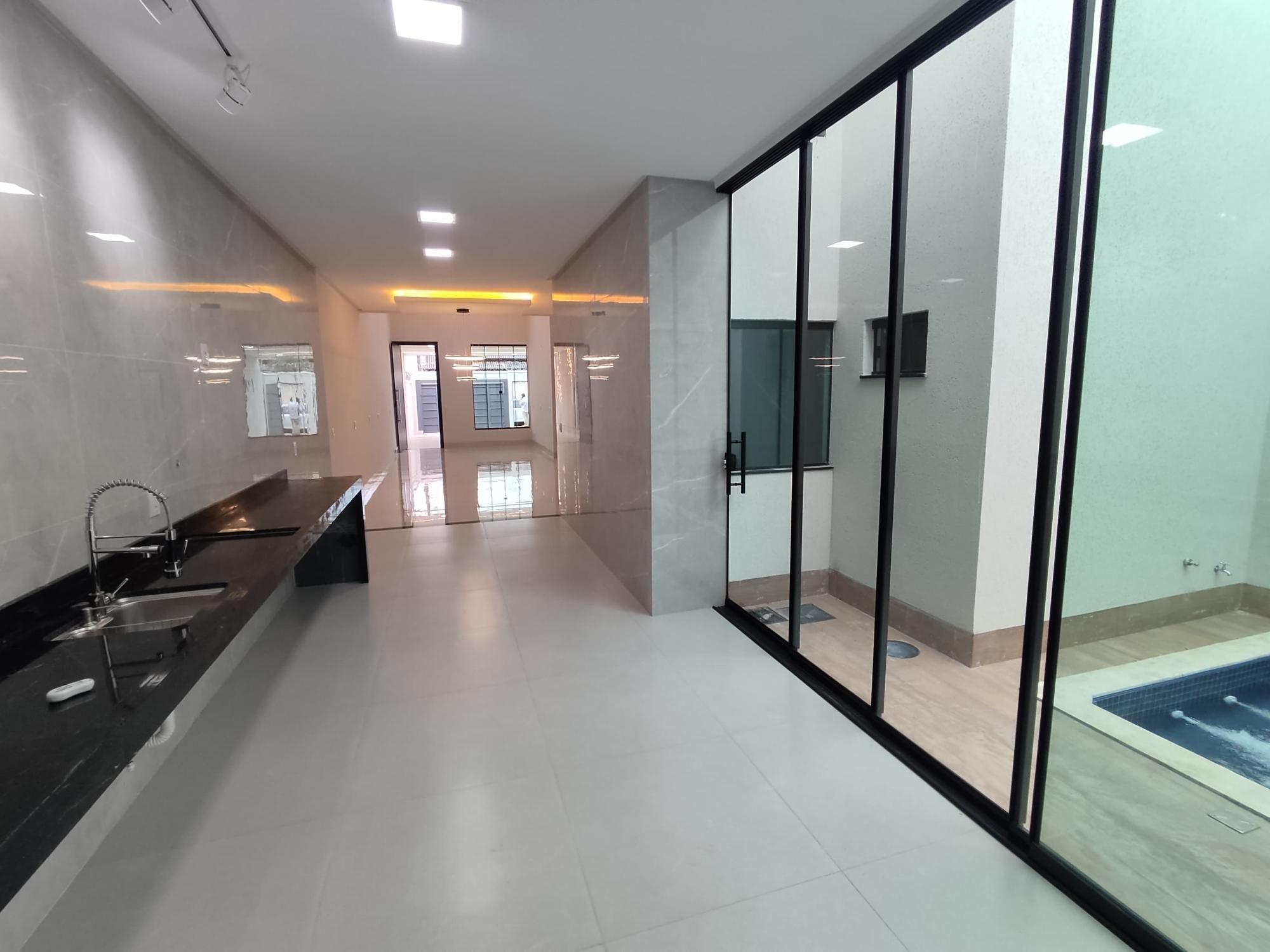 Casa 3 suites com piscina Setor Jardim Atlantico