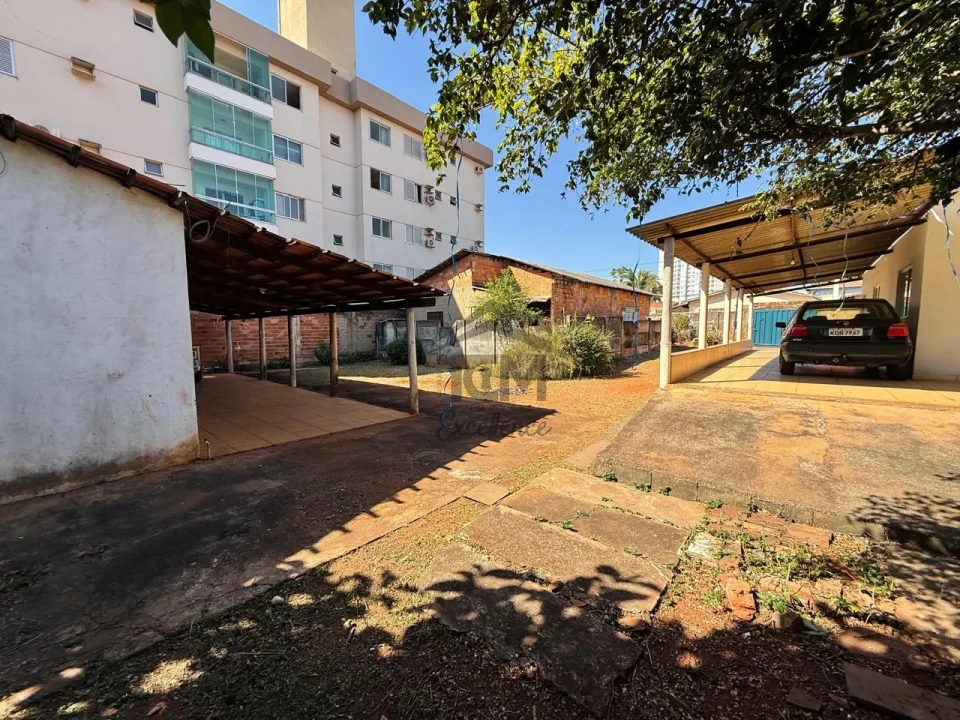 Imagens do imóveis 2 lotes com 1.000 metros e  3 casas no setor sudoeste
