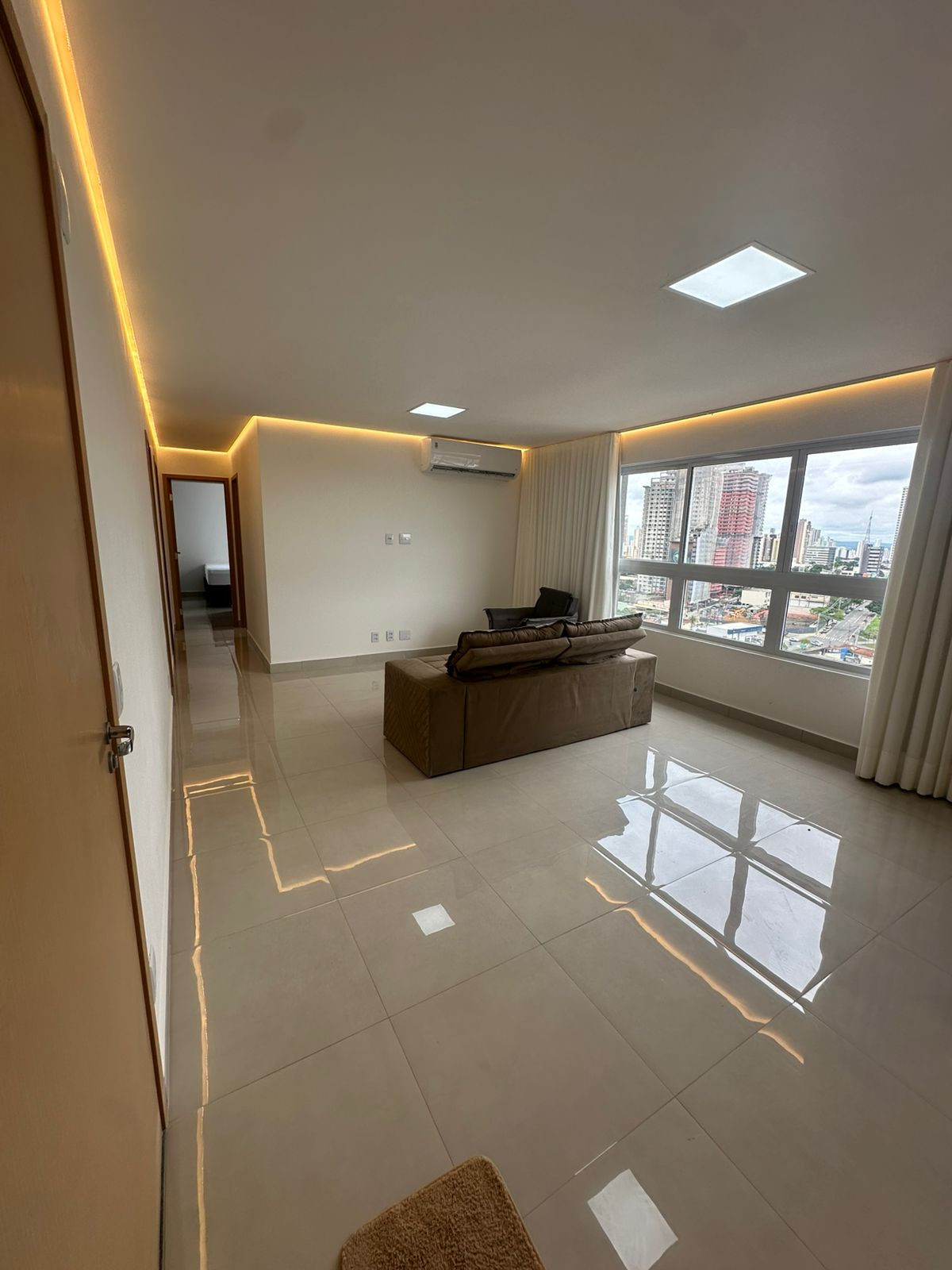 Imagens do imóveis Apartamento Mobiliado de Alto Padrão com 3 Suítes e Vista para o Morro Serrinha