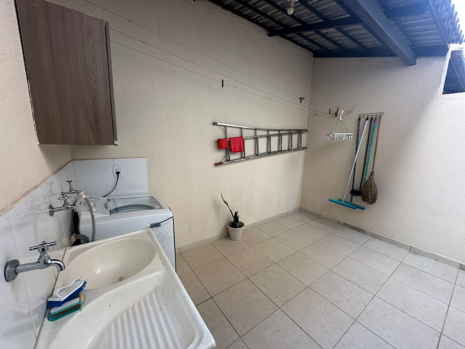 Imagens do imóveis Casa Incrível no João Braz, 2 Quartos (Suíte), Financiamento e Aceita Permuta