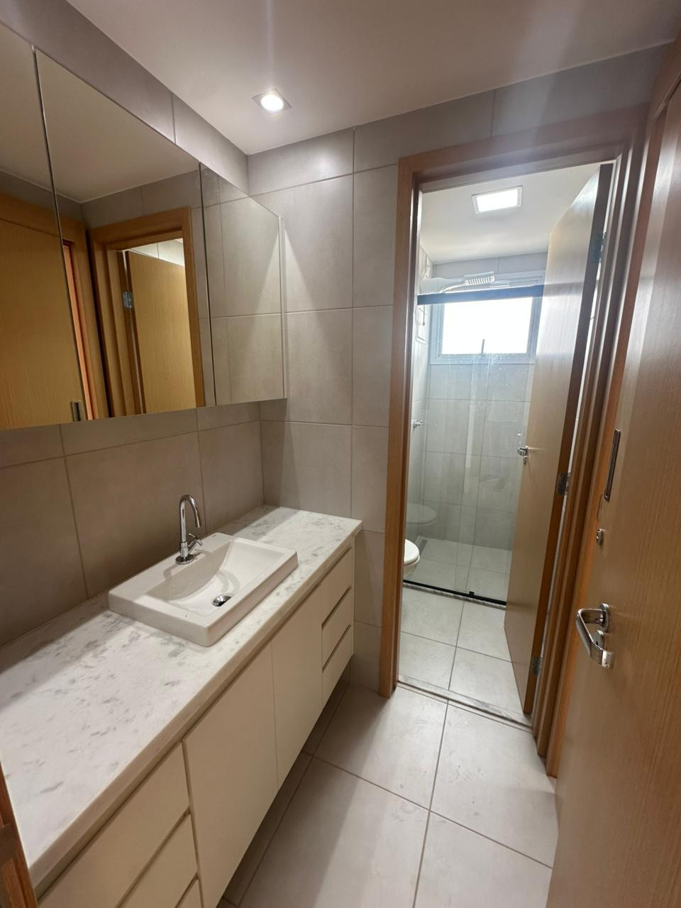 Imagens do imóveis Apartamento Mobiliado de Alto Padrão com 3 Suítes e Vista para o Morro Serrinha