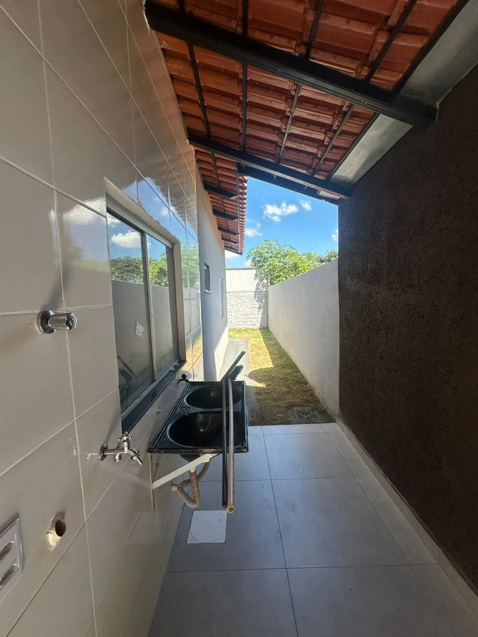 Imagens do imóveis Casa Para Alugar Santo Hilário Expansão Goiânia